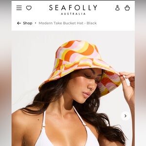 Seafolly bucket hat